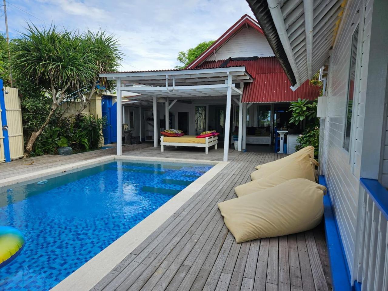 Villa Waru Nusa Lembongan  Luaran gambar